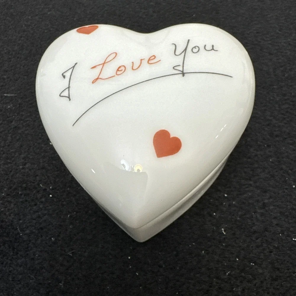 Limoges France Porcelain Heart Trinket Box 